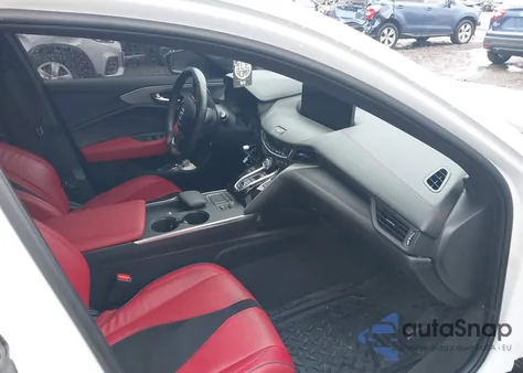 2025 Acura Tlx A-Spec Package z USA, uszkodzony, nr VIN 19UUB6F5XSA000457